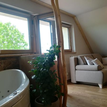 Apartman Life In Nature Jaronice Екстер'єр фото