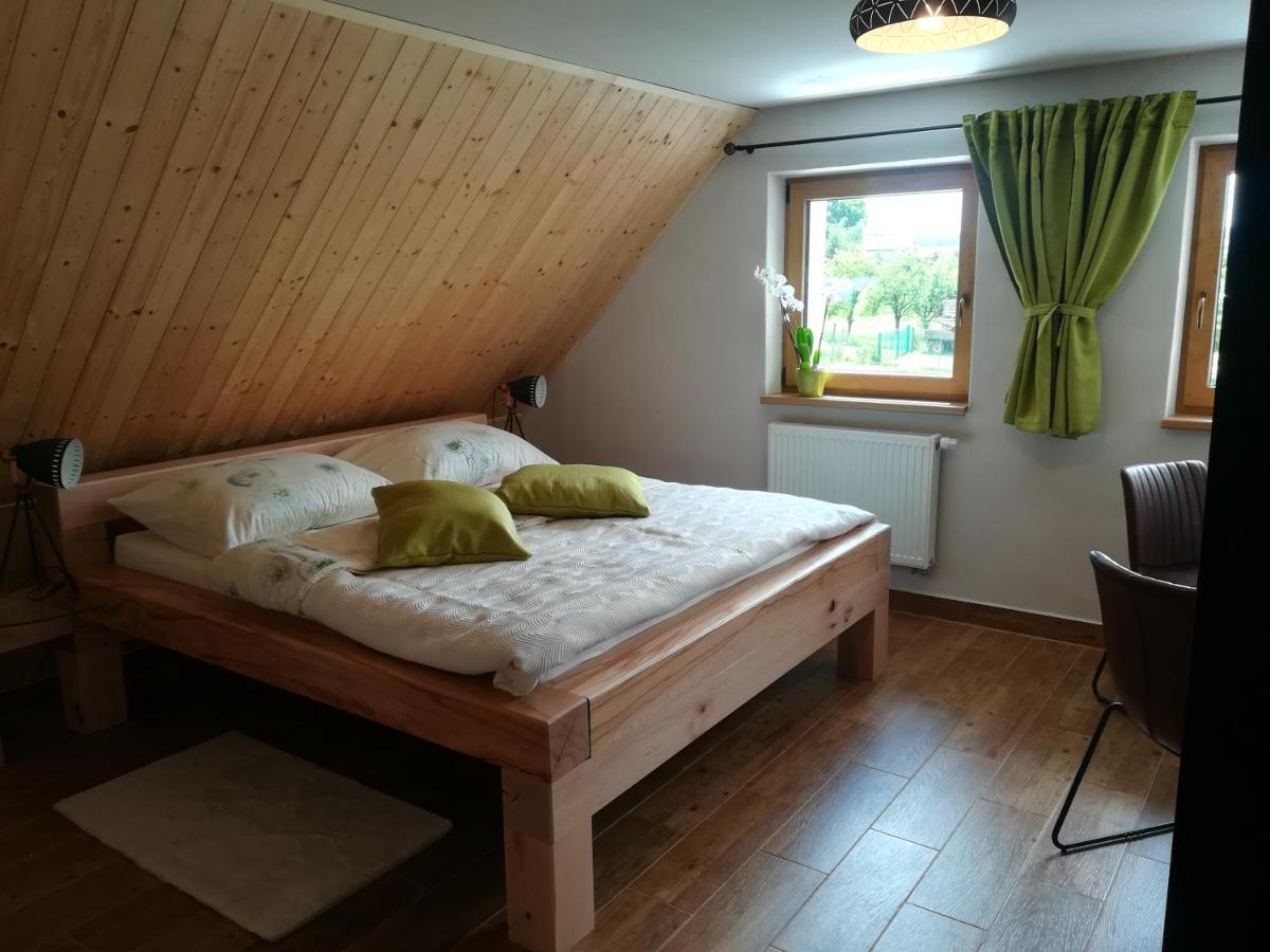 Apartman Life In Nature Jaronice Екстер'єр фото